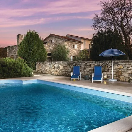 1 Bedroom Gorgeous In Labin Holiday home